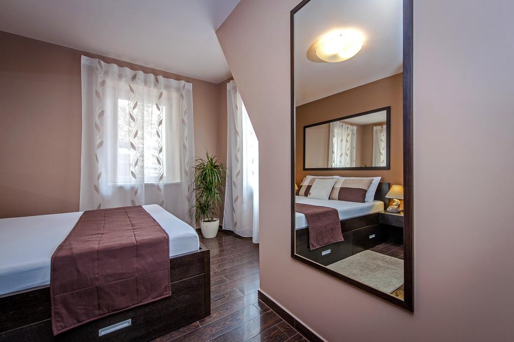 Apartments Casa Dekic Rovinj Exterior photo